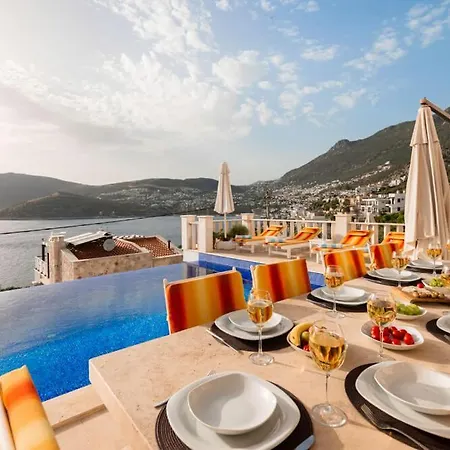 Lux Ketchy , Heatable Infinity Pool , Wifi , Sunset In Villa *