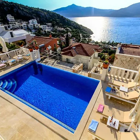 Villa Lux Ketchy , Heatable Infinity Pool , Wifi , Sunset In *